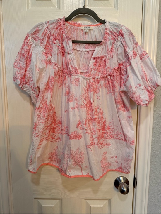 Umgee Tops - Umgee White Blouse with Coral Toile Print and Puff Sleeves